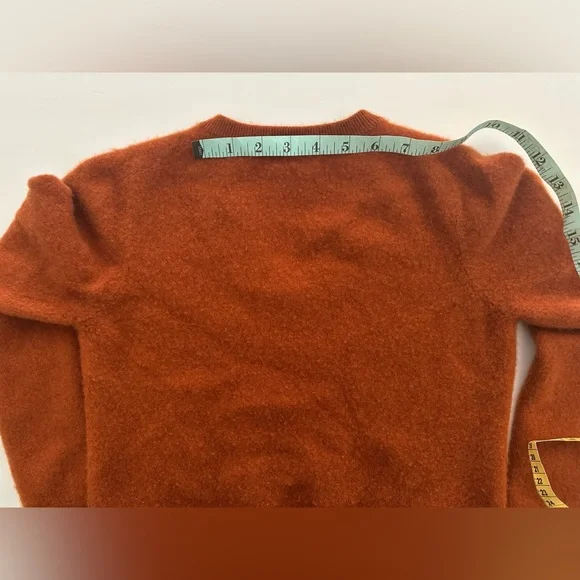Gobi Women's Burnt Orange V-Neck cashmere Sweater - Picture 8 of 9